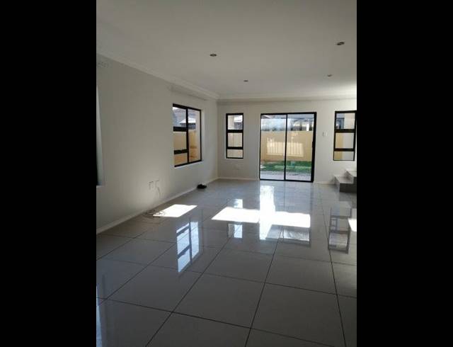 4 BEDROOM HOUSE FOR SALE IN BRAKPAN NORTH
